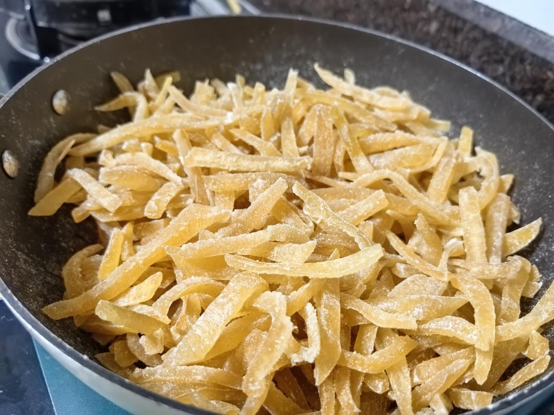 起沙挂霜柚子皮糖