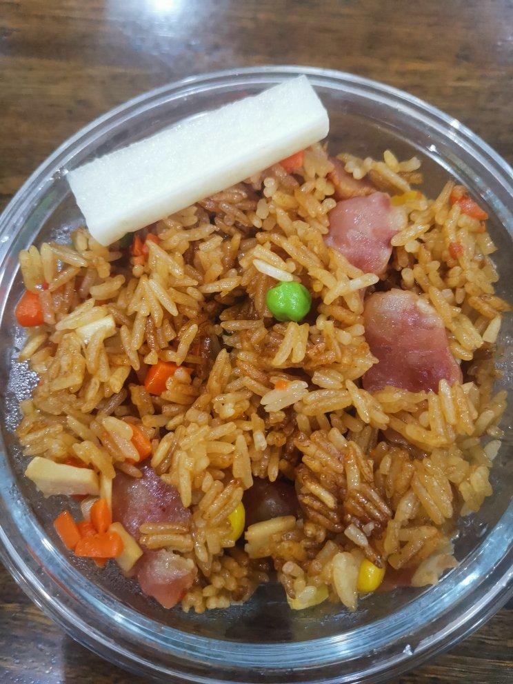 懒人电饭锅香肠焖饭/煲仔饭