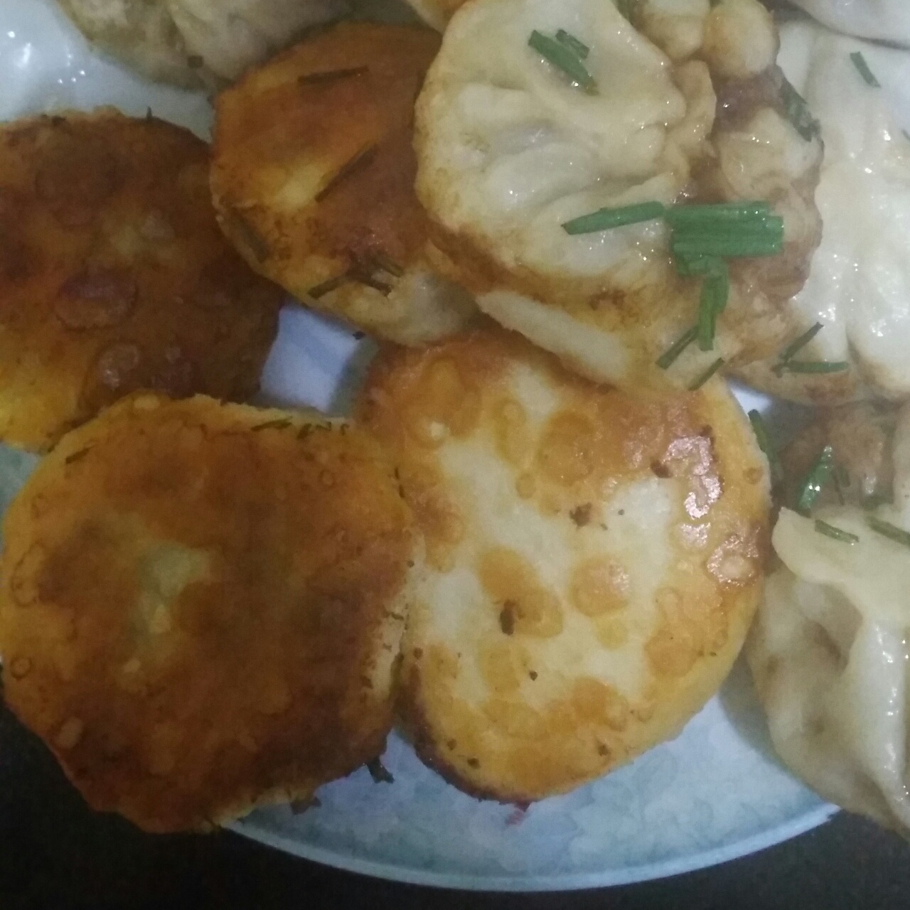脆香生煎小笼包