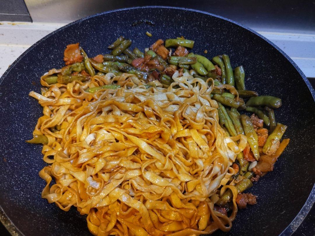 芸豆焖面（附万能的腌肉不老的办法）