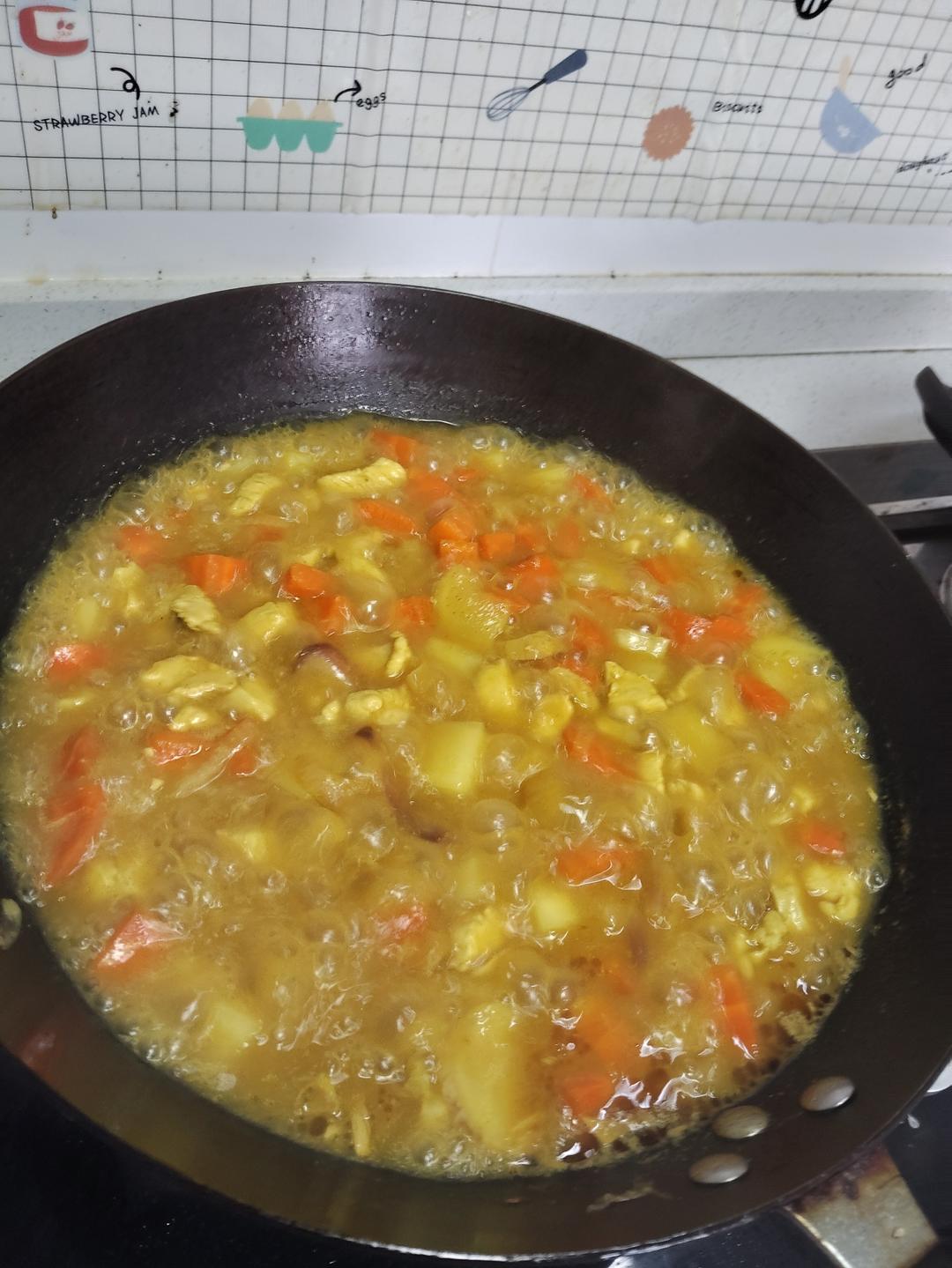 晚饭不费时☞咖喱鸡肉土豆