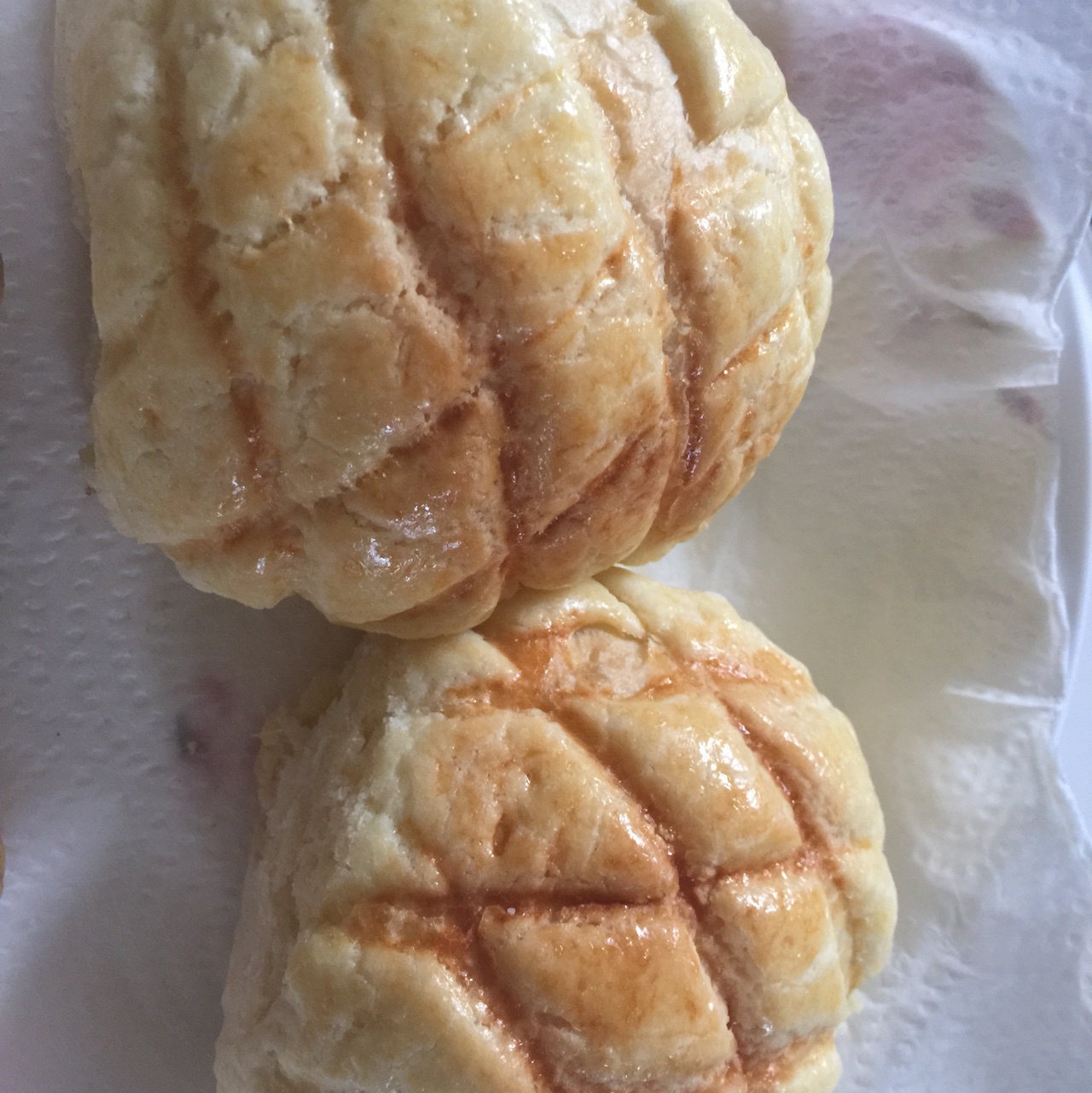稣皮菠萝包