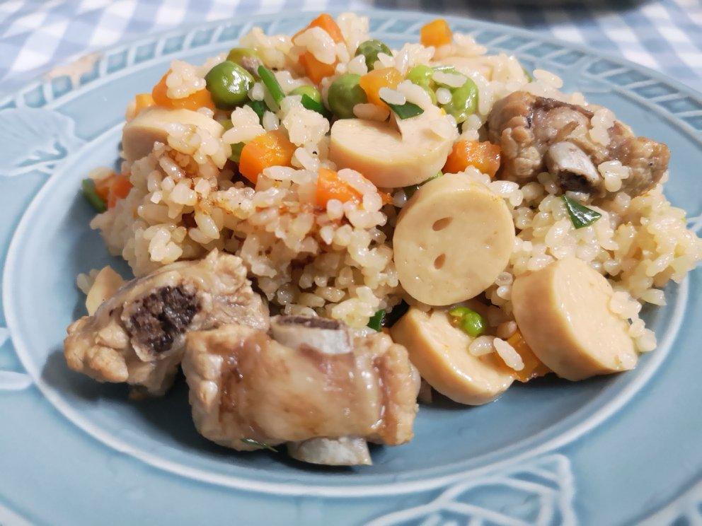 喷香排骨焖饭（爆好吃）