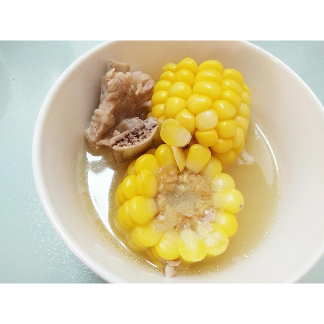 玉米排骨汤