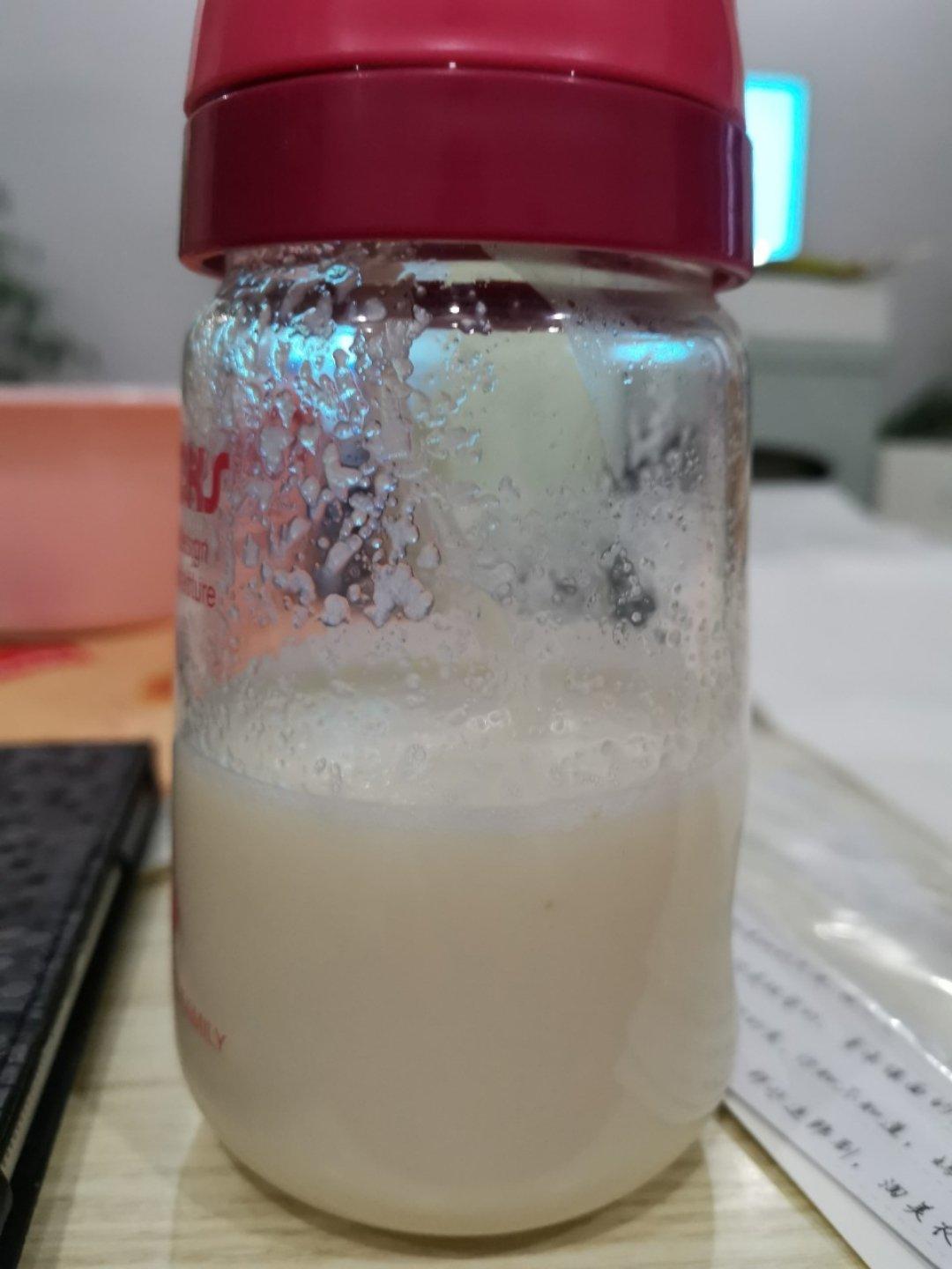 鲜榨梨汁