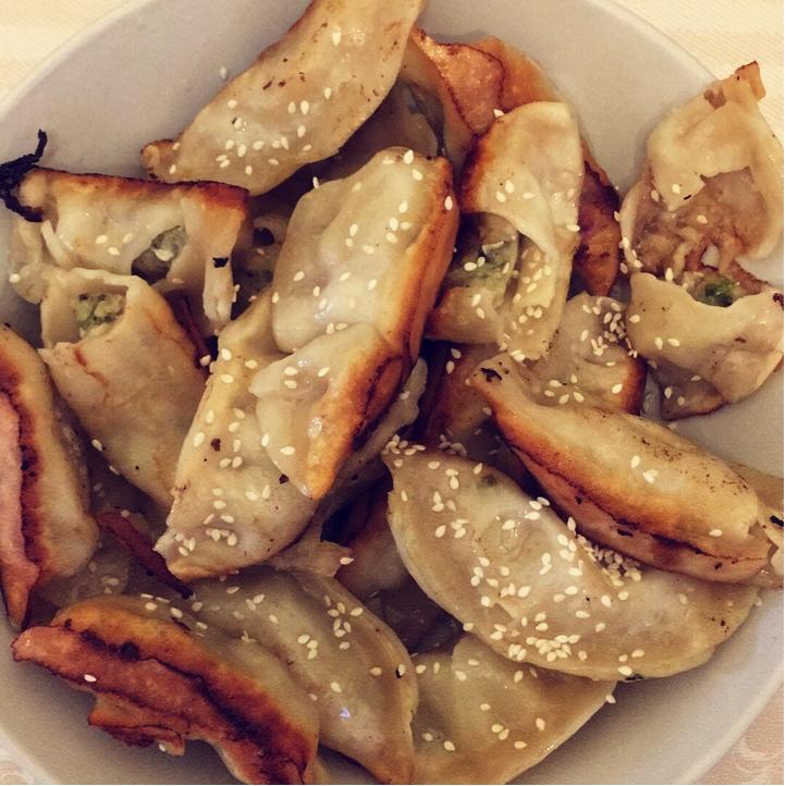 超级简单做煎饺