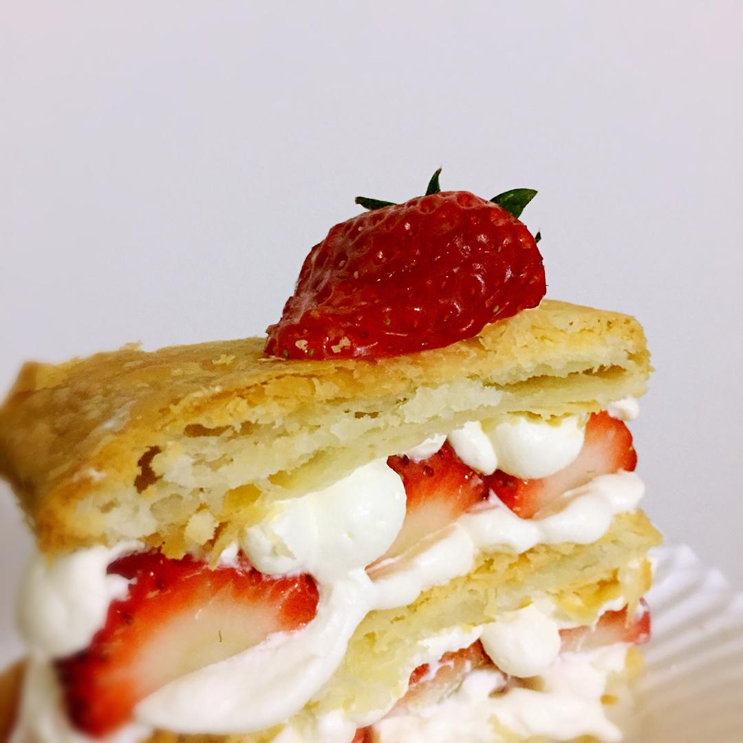 草莓拿破仑酥
