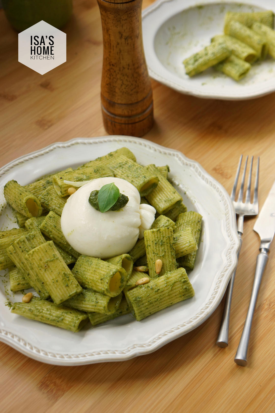 青酱布拉塔空心面Rigatoni 意面