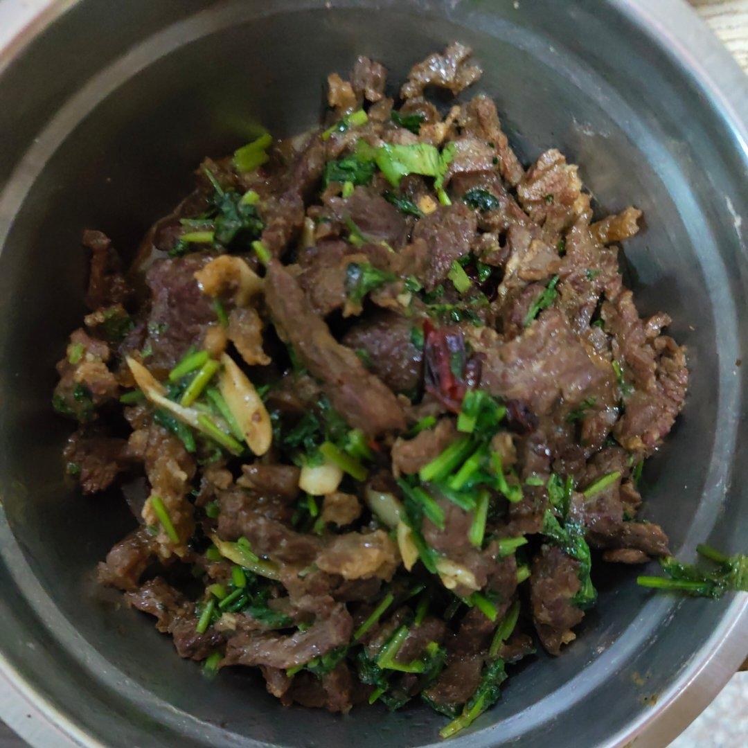 香菜牛肉