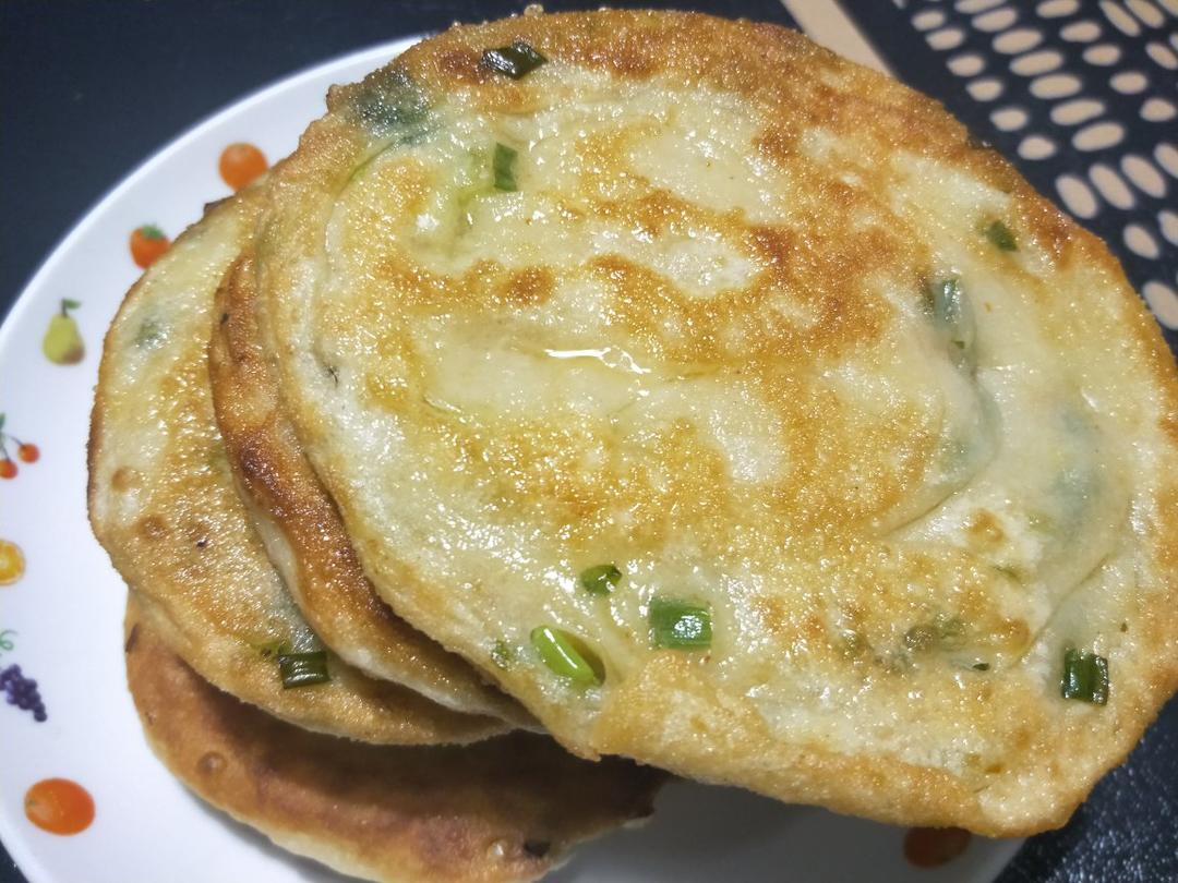 家常鸡蛋葱油饼 凉了也不硬 外酥里软 媲美早餐店 附细节视频详解