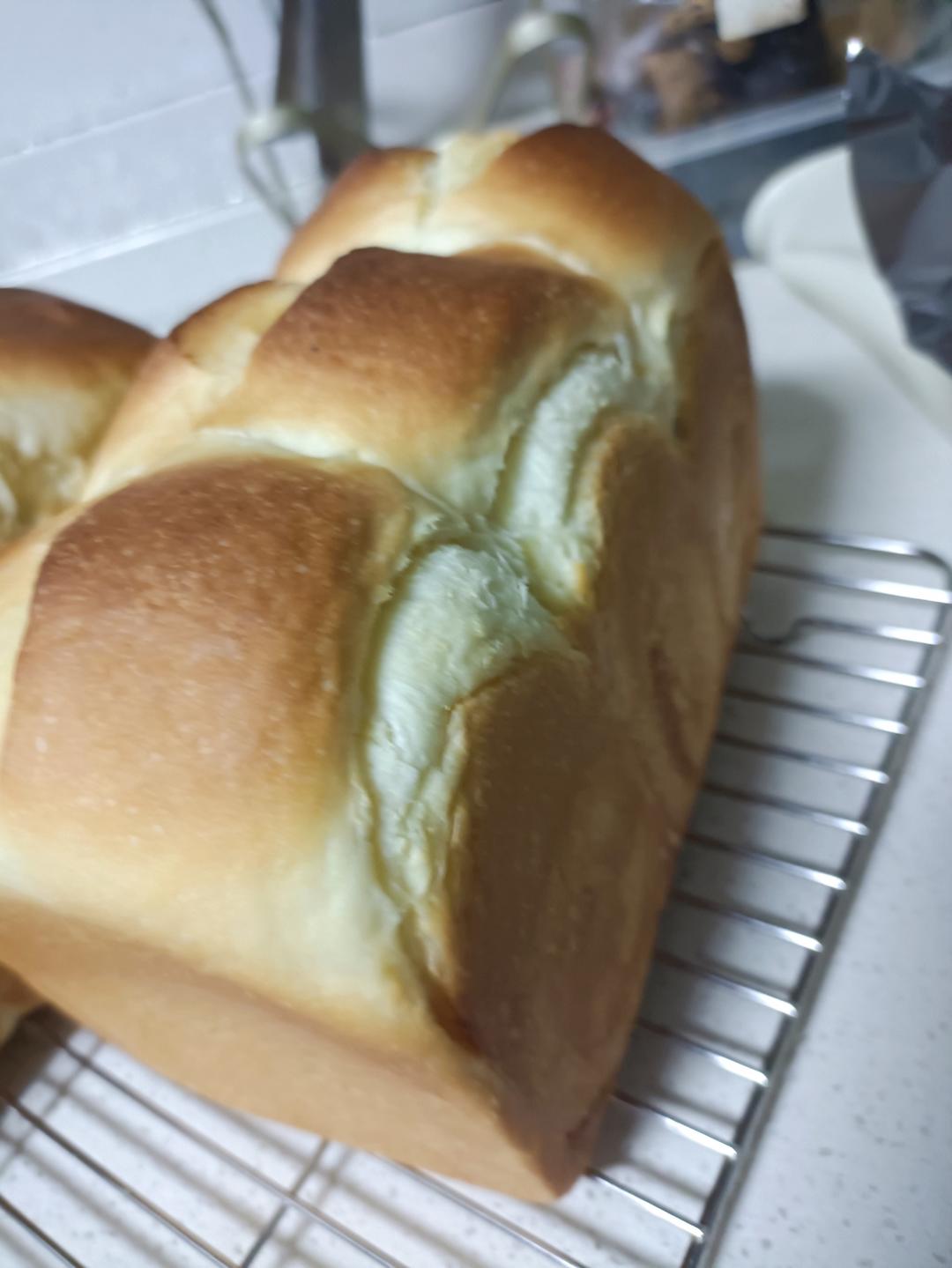 我认为最好吃的吐司🍞重磅奶油奶酪吐司（内含奶油奶酪馅料制作方法）