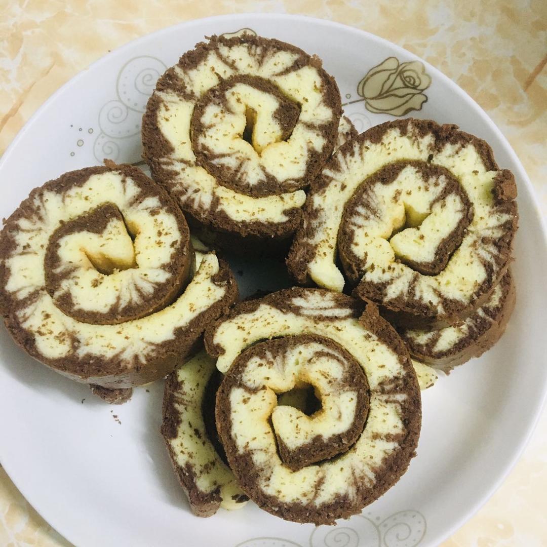 【阿华田蛋糕卷】火爆某书的阿华田蛋糕卷配方被我磕出来了！