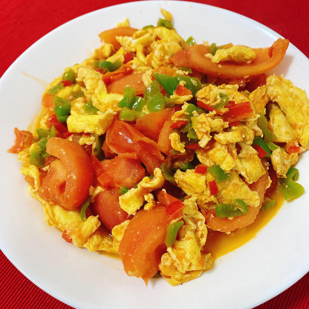 西辣蛋(西红柿辣子炒鸡蛋)