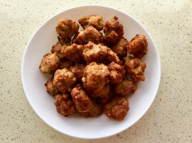 酥炸肉丸子