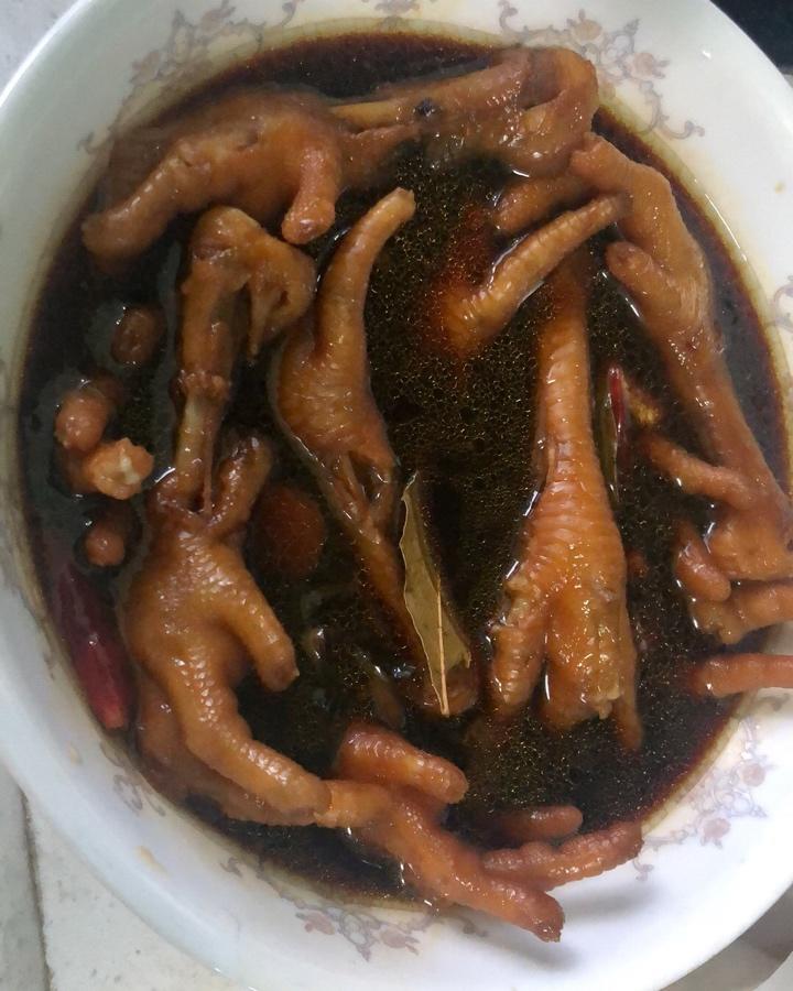 不用看管自己做的卤鸡爪