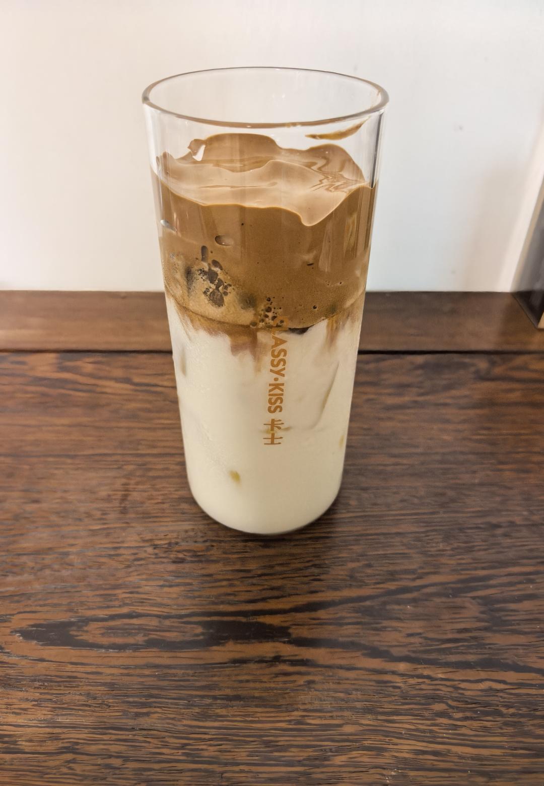 手打咖啡（网红400次泡沫咖啡）