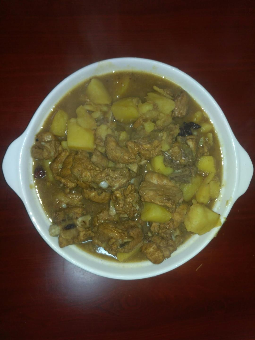 红烧排骨土豆