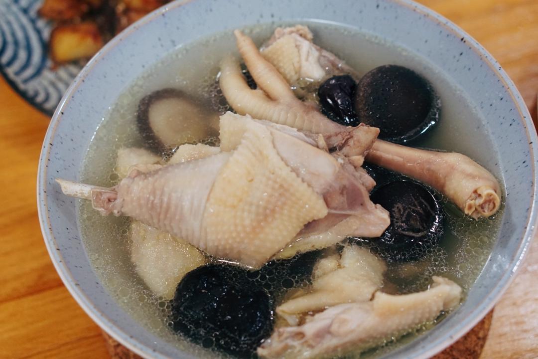 土鸡汤