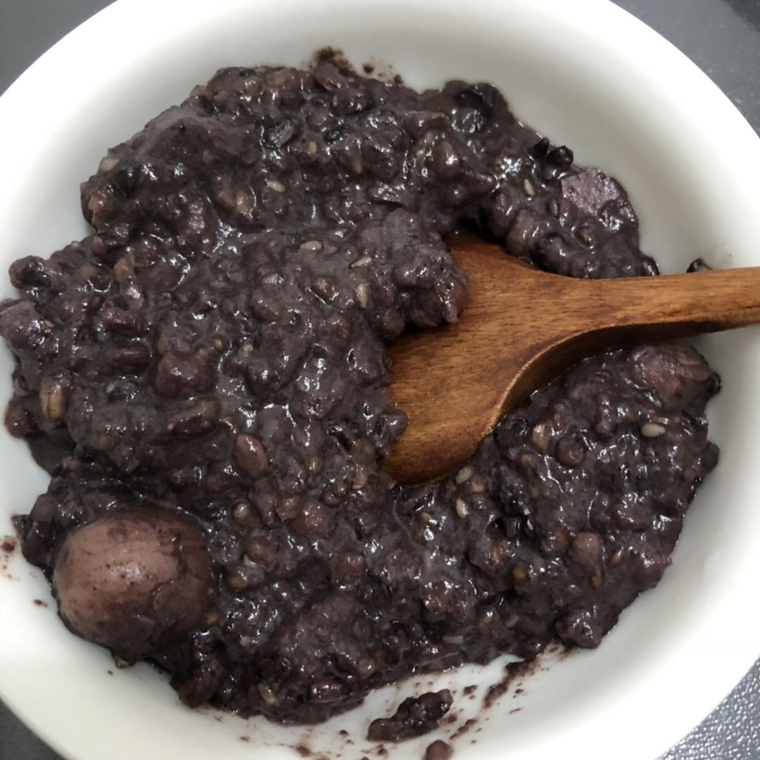 豆浆杂粮粥（别名：回归正轨粥）丨健康·三餐