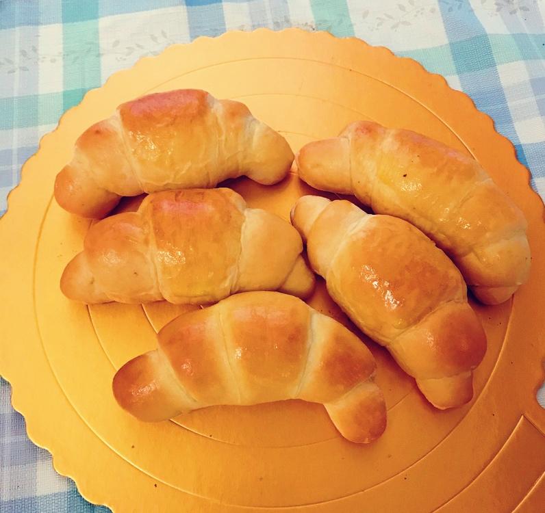 手揉小小牛角包🥐（牛奶面包配方）