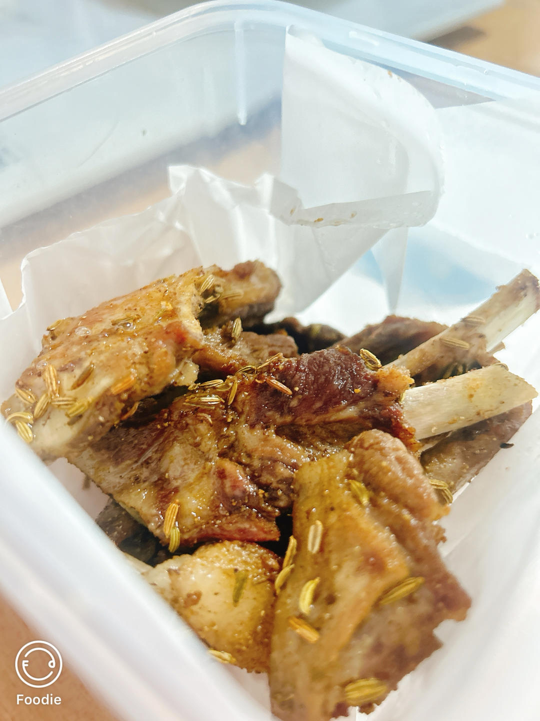 香酥多汁烤羊排