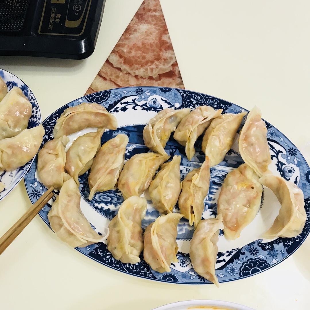 胡萝卜鸡蛋香菇木耳素馅饺子