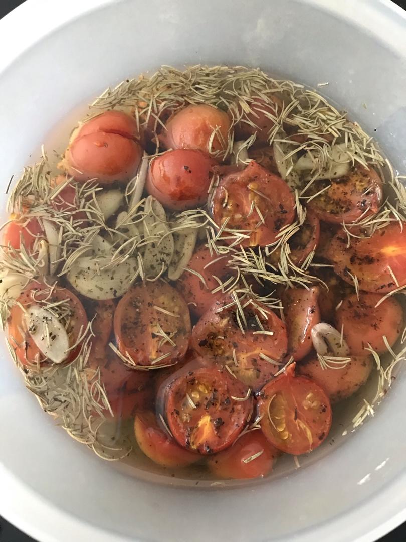 橄榄油浸小番茄/油渍番茄