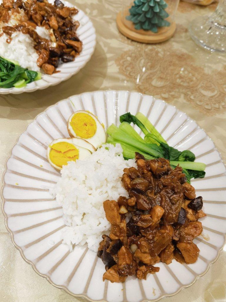 鸡肉版卤肉饭