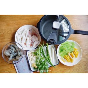 干锅虾的做法 步骤1