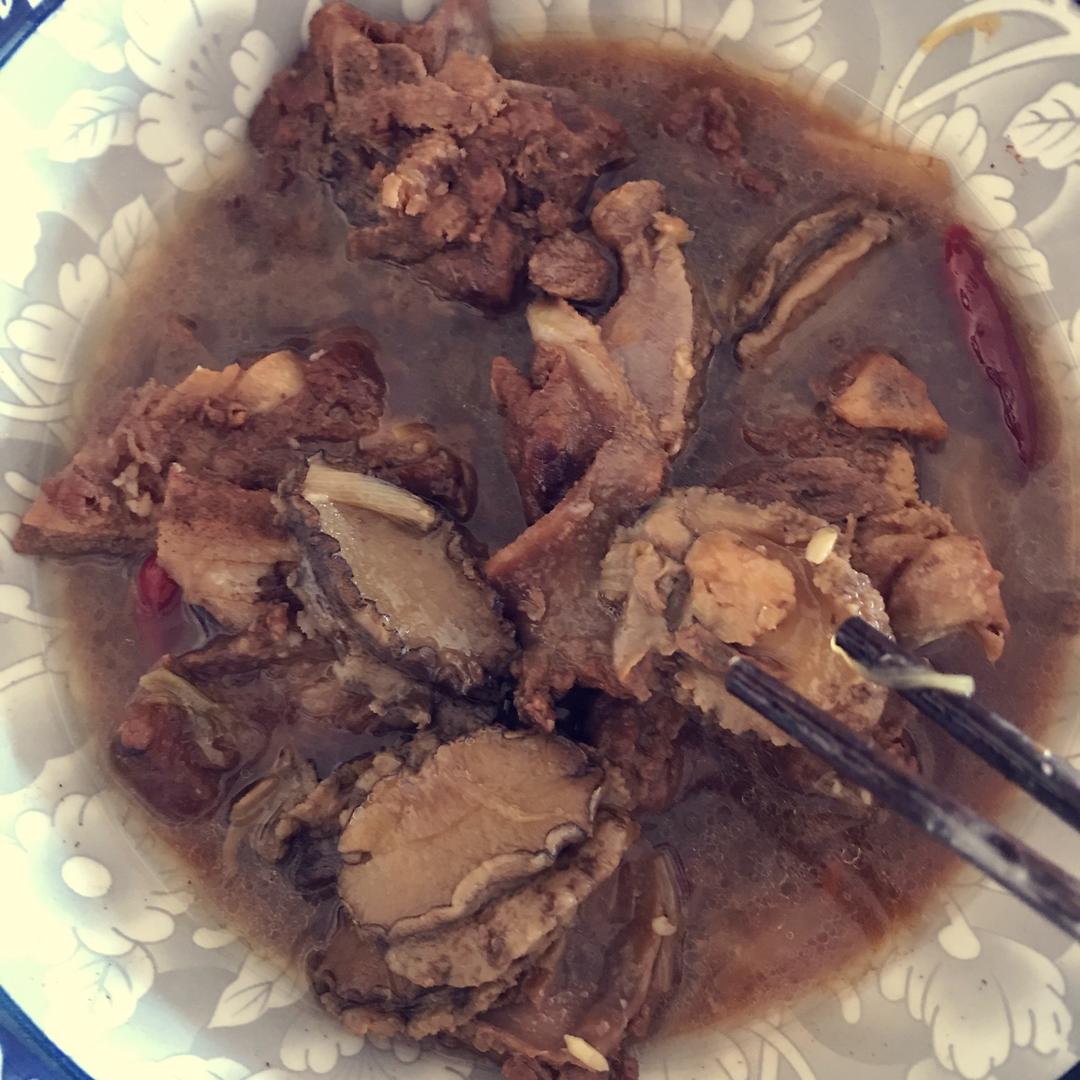 红烧鲍鱼排骨