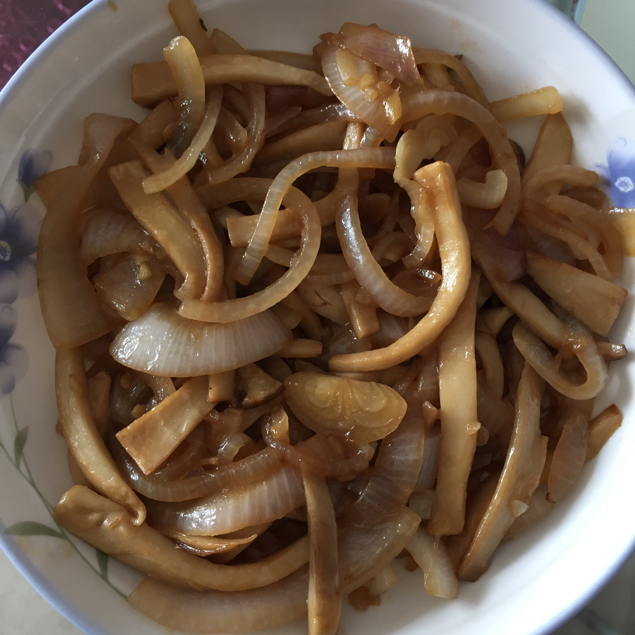 洋葱遇到杏鲍菇