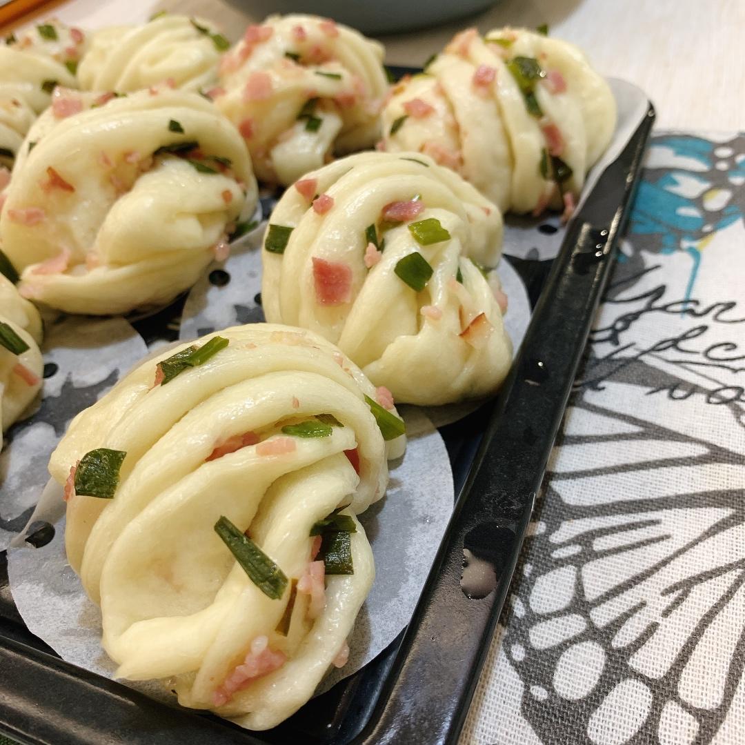 葱油花卷 Steamed Roll