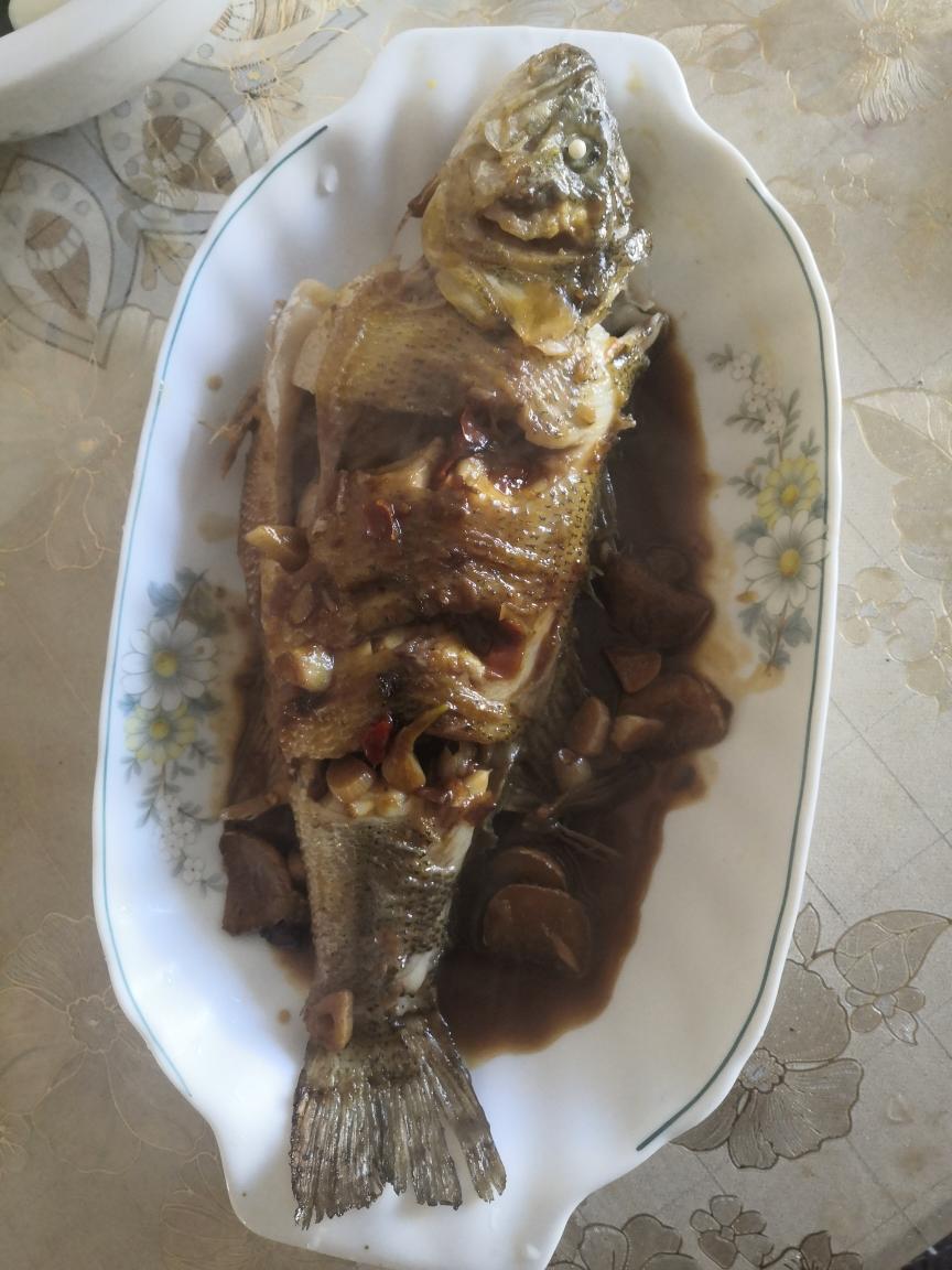 家常红烧鱼