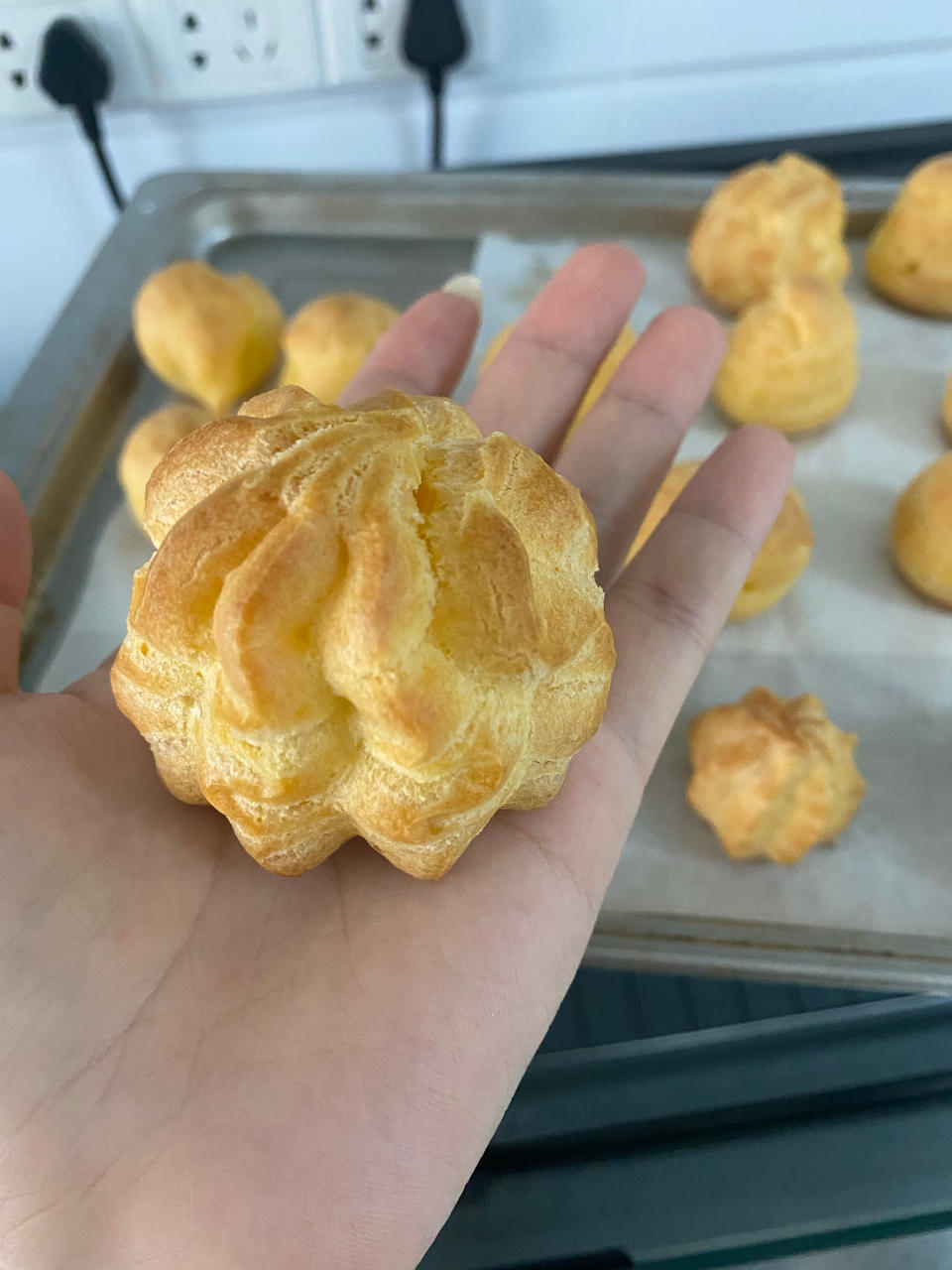 简单易成功的奶油小泡芙做法