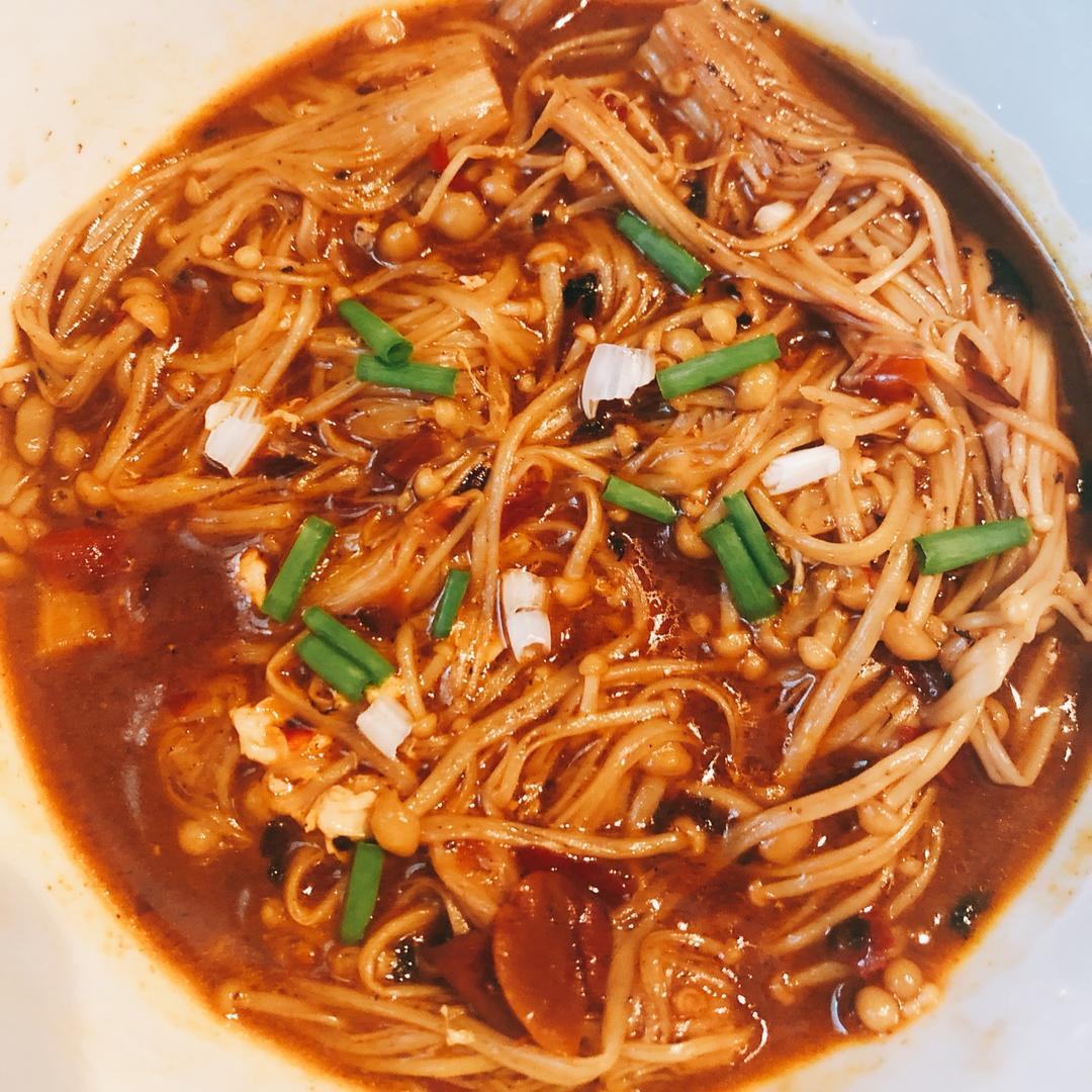 啊呸buji做的香辣水煮金针菇香辣水煮金针菇家常菜首页登录注册作品