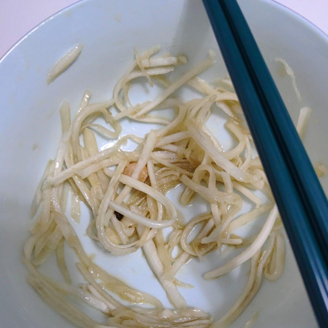呛鼻子的呛芥菜丝