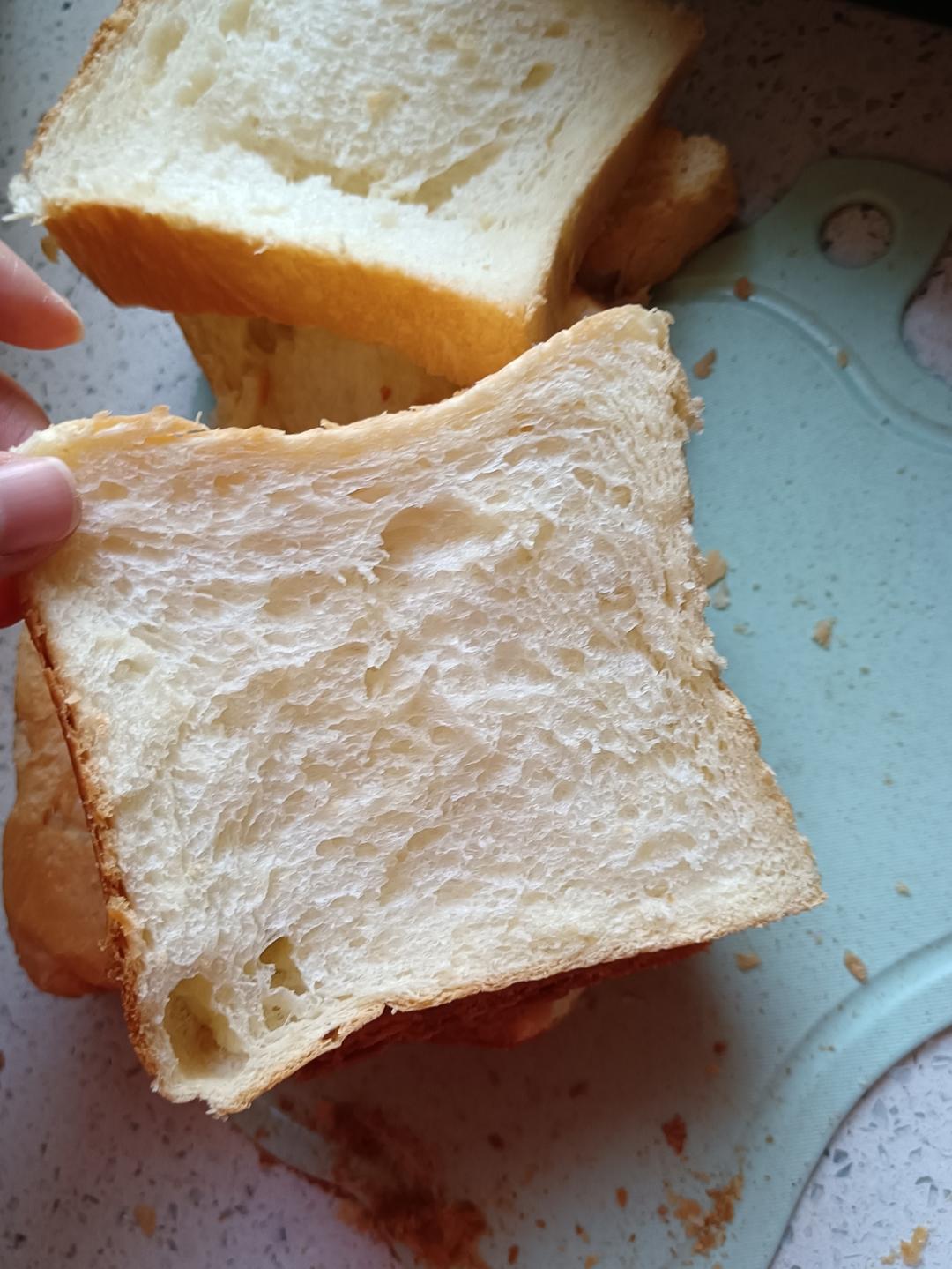 纯奶手撕吐司的做法 步骤1