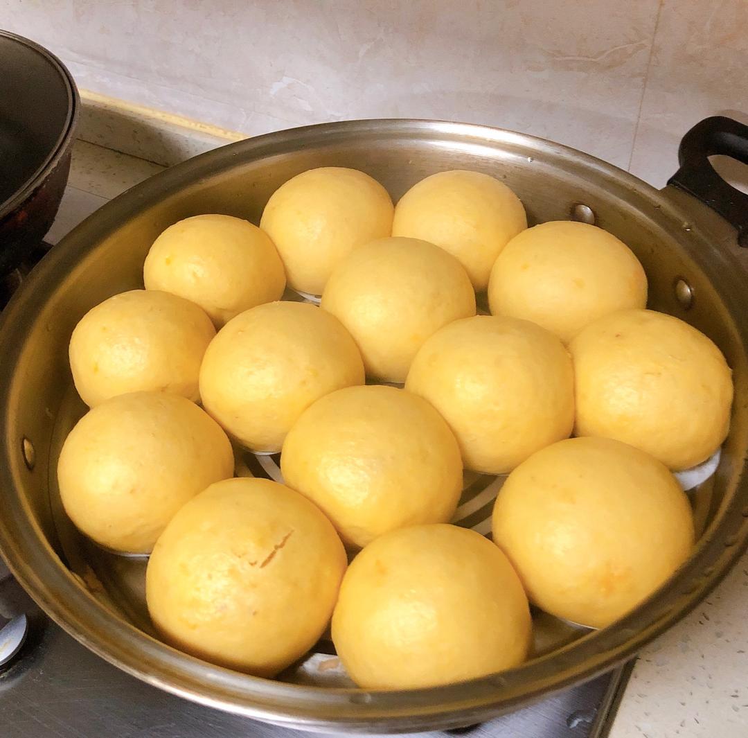 门婷门婷做的奶香红薯馒头