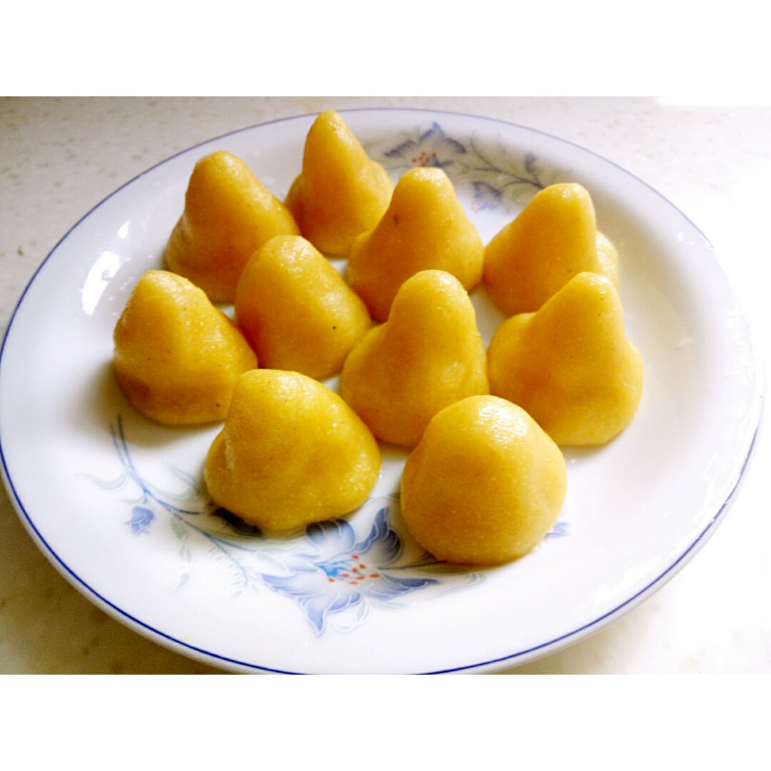 奶香糯米窝窝头