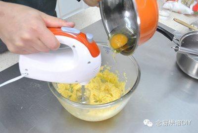 念厨烘焙DIY-螃蟹吐泡泡泡芙脆皮泡芙的做法 步骤12