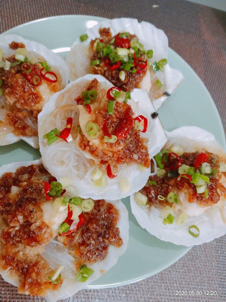 蒜蓉粉丝蒸扇贝