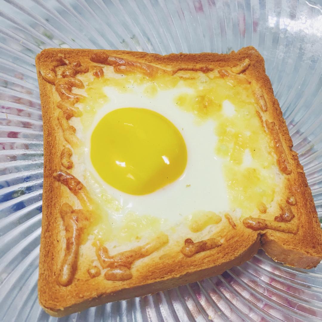 鸡蛋芝士烤吐司