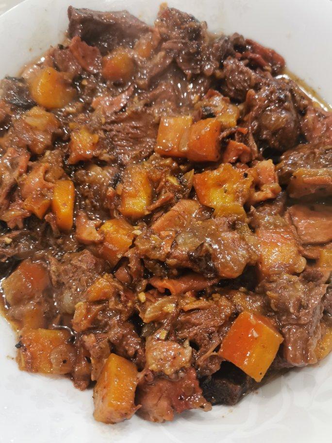 红酒炖牛肉 Beef Stew
