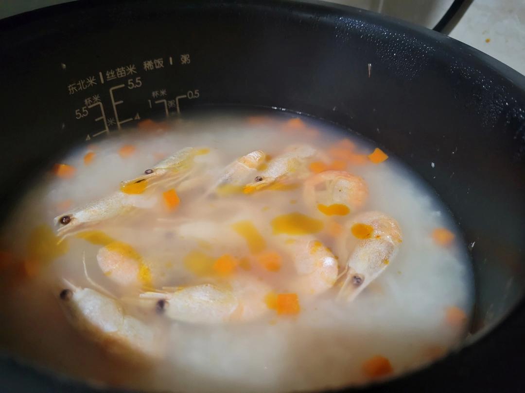电饭锅鲜虾粥