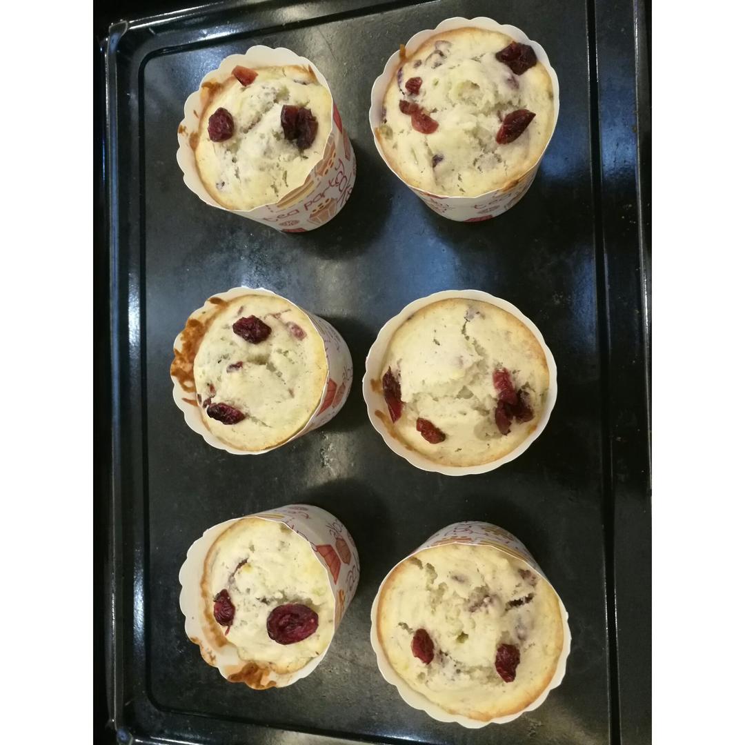 少女心的香蕉蔓越莓玛芬