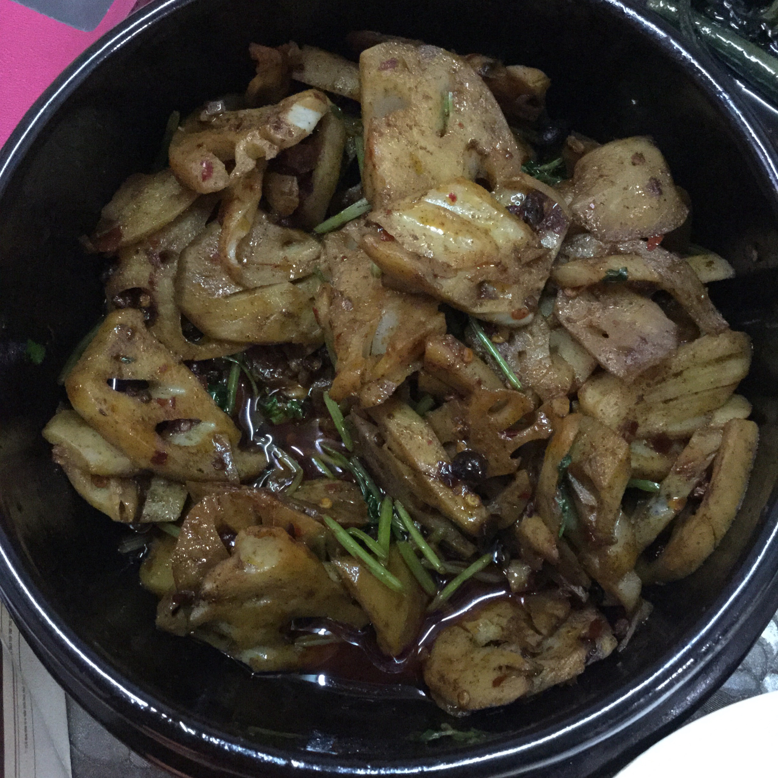 老干妈炒藕片(超级快手菜)