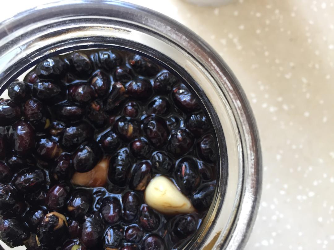 醋泡黑豆