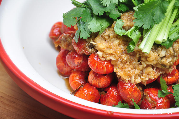 蒜蓉小龙虾的做法