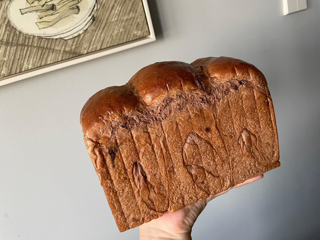 巨~巨好吃的巧克力奶油吐司