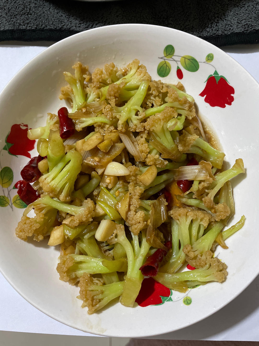 家常素炒菜花，清脆！